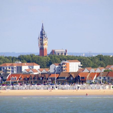 Le Familial Calais Exterior photo